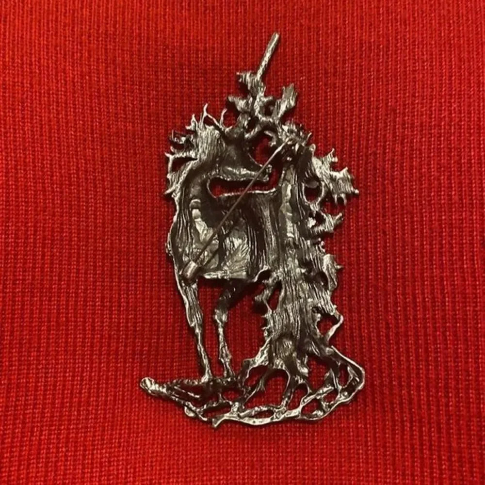 Beautiful Large Brooch - Picture 5 of 8